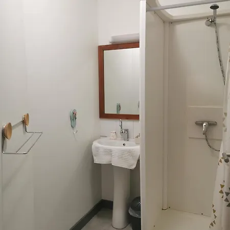 Mon Petit Café Hotel *