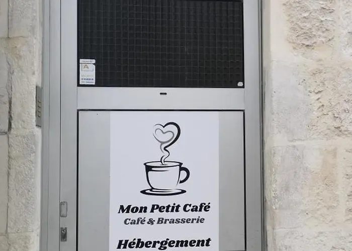 Hotel Mon Petit Café *