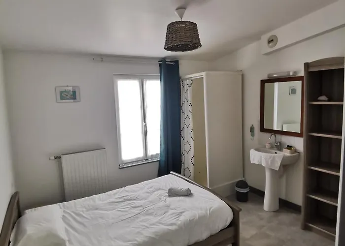 Hotel Mon Petit Café *